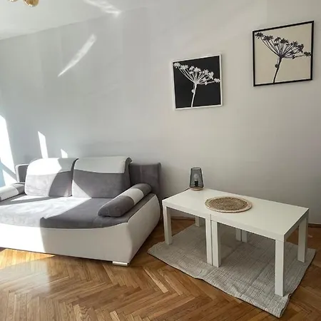 Apartment Carmen Apartments4u - Pomorska 82 Gdansk