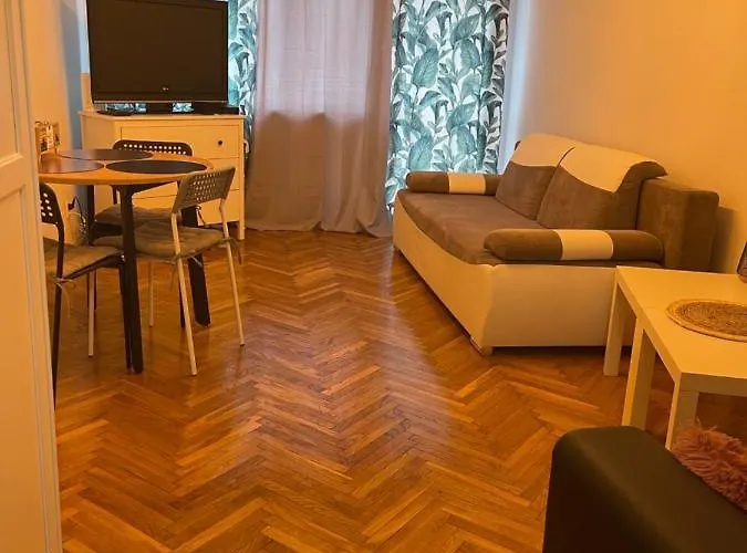 Carmen Apartments4u - Pomorska 82 *